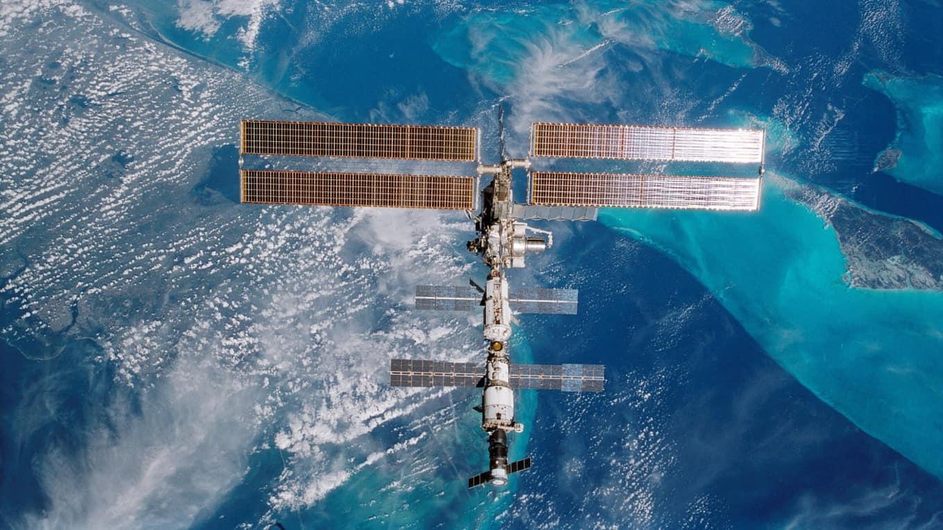 Russos e americanos devem continuar lançamentos em conjunto para o espaço até 2025 Russos e americanos devem continuar lançamentos em conjunto para o espaço até 2025